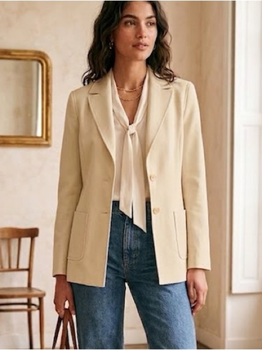 Caslon Off White Cream Ecru Long Lined 3 Button Front Blazer With Patch Pockets